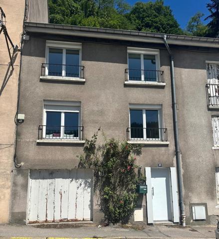 Maison composée de deux appartement F2