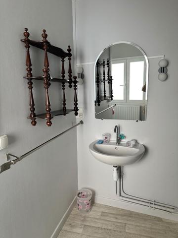 Maison composée de deux appartement F2