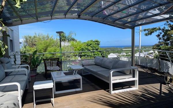 Maison à vendre    6 pièces •  Saint-Paul