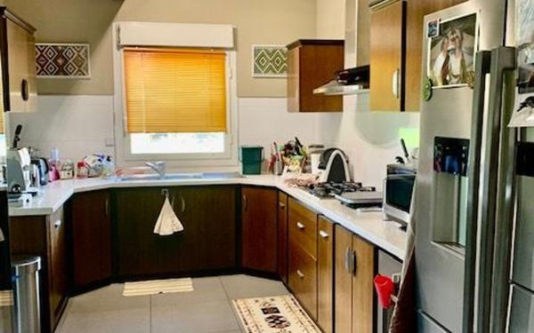 Maison à vendre    6 pièces •  Saint-Paul