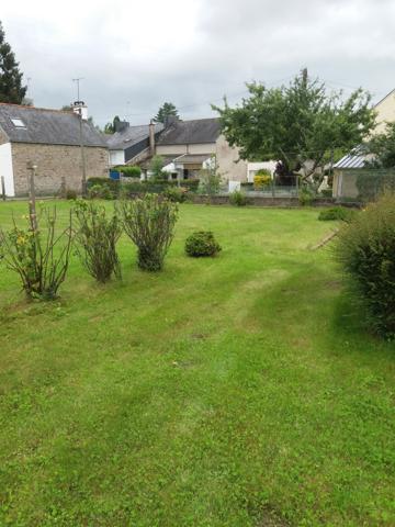 MAISON 4 PIECES + GARAGE + CELLIER