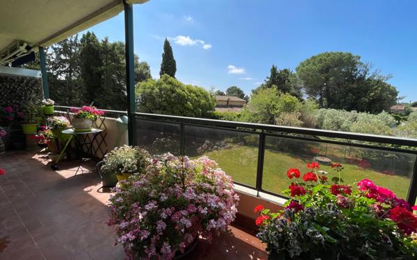 Appartement à vendre    4 pièces • 95 m2 Les Angles