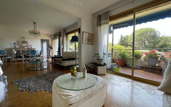 Appartement à vendre    4 pièces • 95 m2 Les Angles