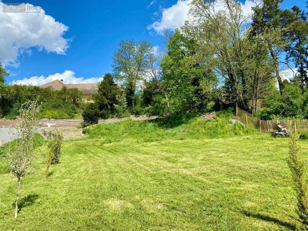 Terrain à Batir à vendre à Bellerive-sur-Allier dans l'Allier (03700), ref : 63022-2