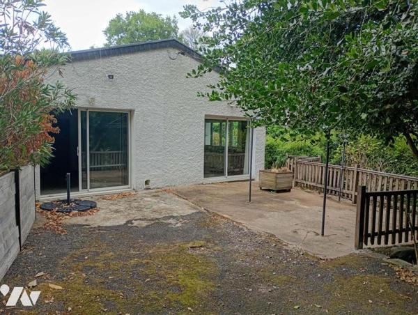 VIGNEUX-DE-BRETAGNE - Plain-pied d'env. 61m², une chambre, terrain de 1.474m²