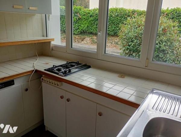 VIGNEUX-DE-BRETAGNE - Plain-pied d'env. 61m², une chambre, terrain de 1.474m²