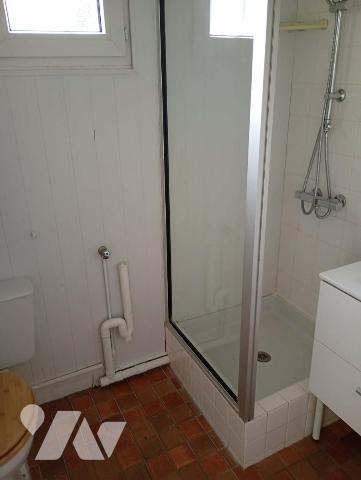 VIGNEUX-DE-BRETAGNE - Plain-pied d'env. 61m², une chambre, terrain de 1.474m²