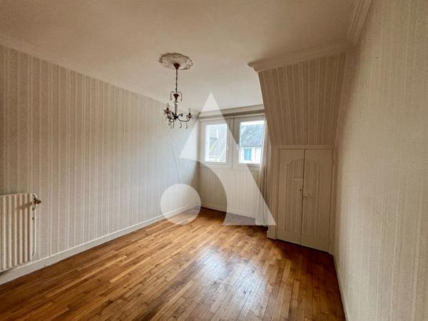 Appartement 4 pièces 105.87 m2