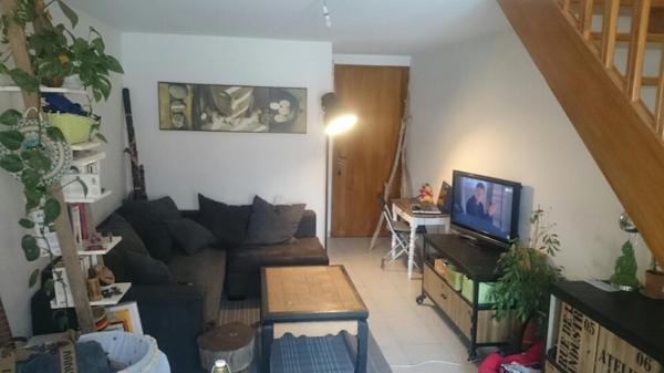 Gignac-la-Nerthe (13180) Gignac la Nerthe / Laure " Pavillon type 2/3