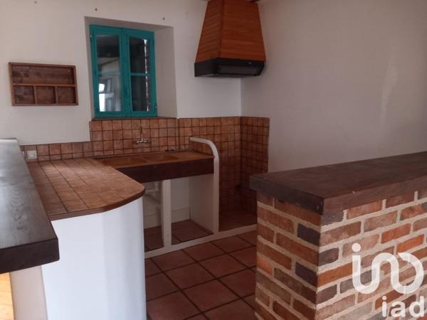 Maison rustique 2 pièces de 77 m² à Chailley (89770)