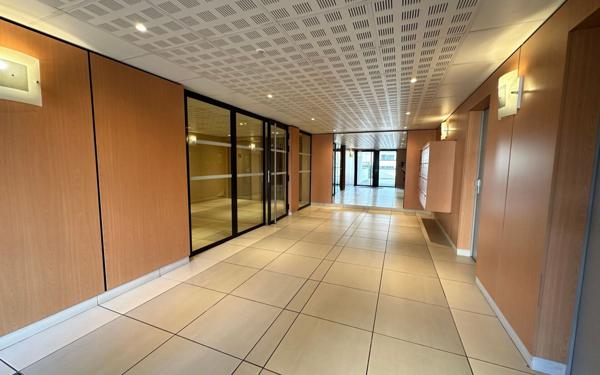 Appartement à vendre    4 pièces • 76,08 m2 L'Arbresle