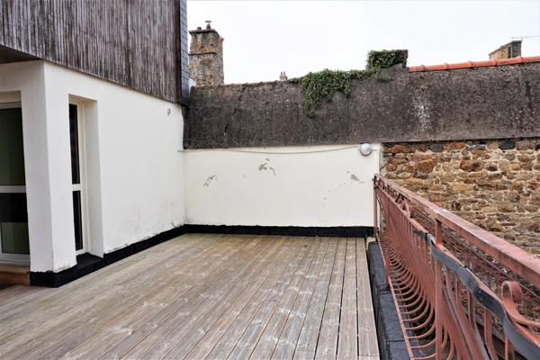 IMMEUBLE DE RAPPORT,