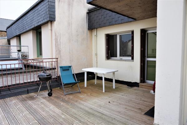 IMMEUBLE DE RAPPORT,