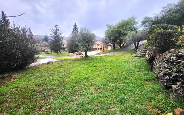 Maison à vendre    3 pièces •  Saint-Ambroix