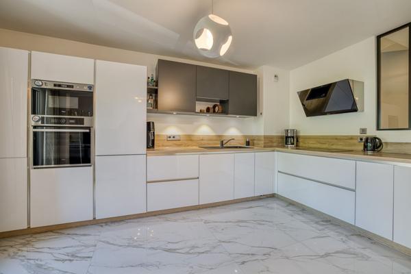 Vente Appartement de luxe Annecy-le-Vieux 7 Pièces 154 m²