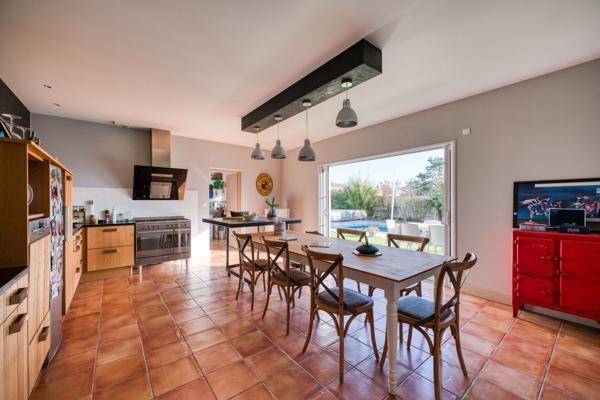 Vente Maison de luxe La Rochelle 6 Pièces 236 m²