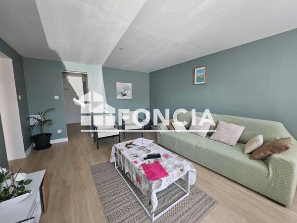 Location Appartement meublé 3 pièces 62.29 m² - 81 A 83 BOULEVARD ANDRE SAUTEL La Rochelle 17000