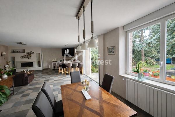 Les Essarts le roi centre - Superbe maison familiale de 240 m² – Prestations haut de gamme au Calme