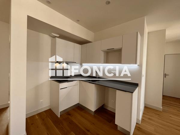 Location Appartement 3 pièces 71.1 m² - Le Mans 72000