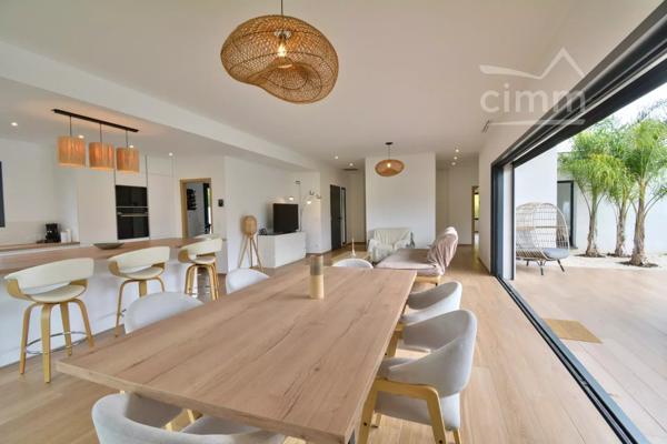 VENTE - MAGNIFIQUE VILLA 4 FACES AVEC PISCINE - ORTAFFA - 66560 - REGION OCCITANIE - PYRENNEES ORIENTALES