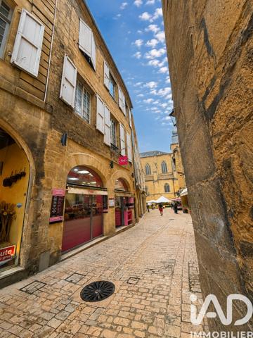 Immeuble à vendre 171 m² Sarlat-la-Canéda
