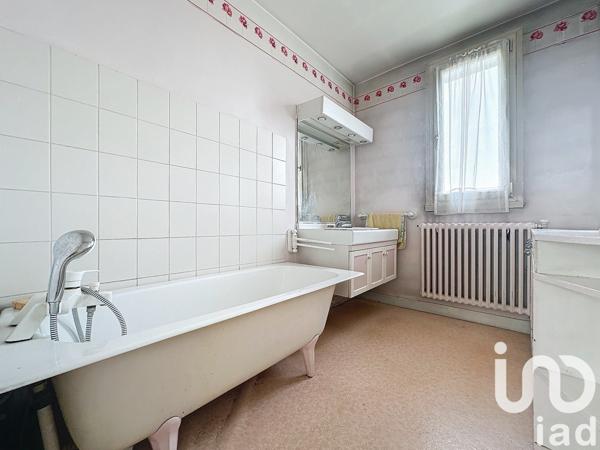 Maison de ville 4 pièces de 81 m² à Mantes-la-Jolie (78200)