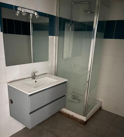 Immeuble La Reole 1 pièce175 m2