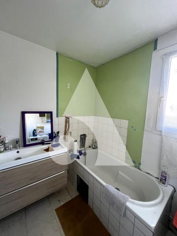 Maison 6 pièces 123.77 m2