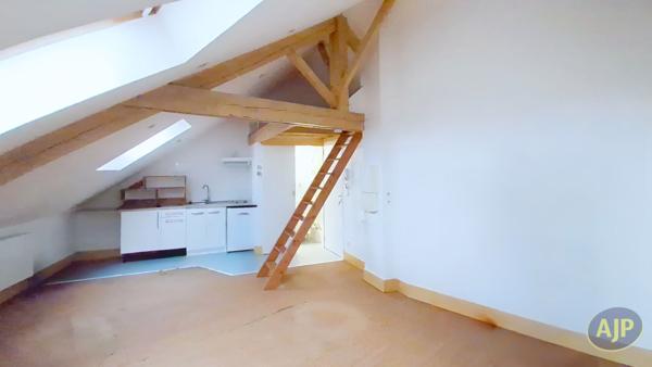 Location appartement Nantes : 456 € - AJP Immobilier Nantes Ouest