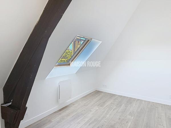 APPARTEMENT T4 EN DUPLEX SAINT-SERVAN