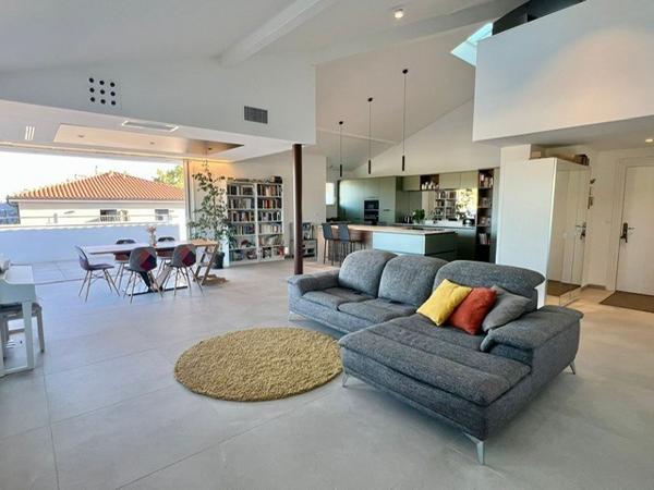 BALMA – EXCEPTIONNEL ROOFTOP AVEC GRANDE TERRASSE, PISCINE PRIVÉE ET GARAGE ET 2 PARKINGS DOUBLE Balma (31130)