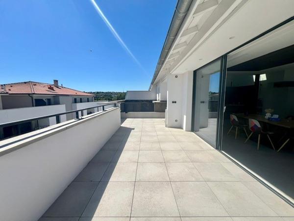BALMA – EXCEPTIONNEL ROOFTOP AVEC GRANDE TERRASSE, PISCINE PRIVÉE ET GARAGE ET 2 PARKINGS DOUBLE Balma (31130)