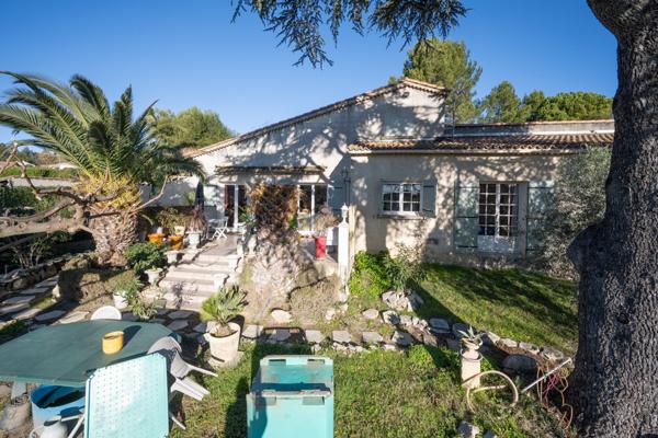 Maison rare a Pujaut