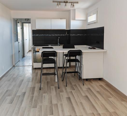 Fabregas T2 35 M² expo S/E + terrasse 8m² + PKG Privée