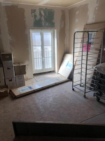 Garage - Parking à vendre à Ligny-en-Barrois dans la Meuse (55500), ref : 842