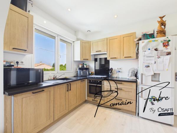 Appartement 3 chambres avec jardin privatif proche centre de Saint André de Cubzac