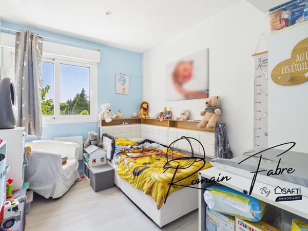 Appartement 3 chambres avec jardin privatif proche centre de Saint André de Cubzac