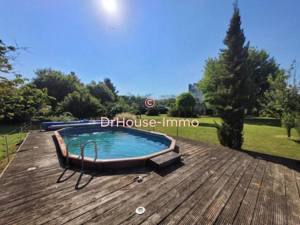 Maison à vendre 10 pièces de 245 m²