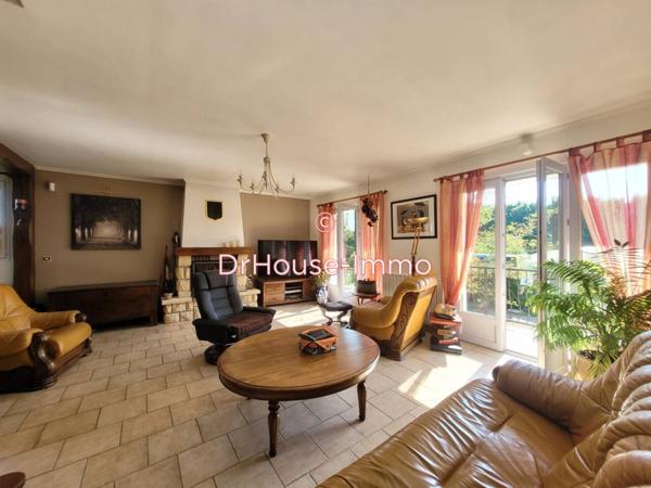 Maison à vendre 10 pièces de 245 m²