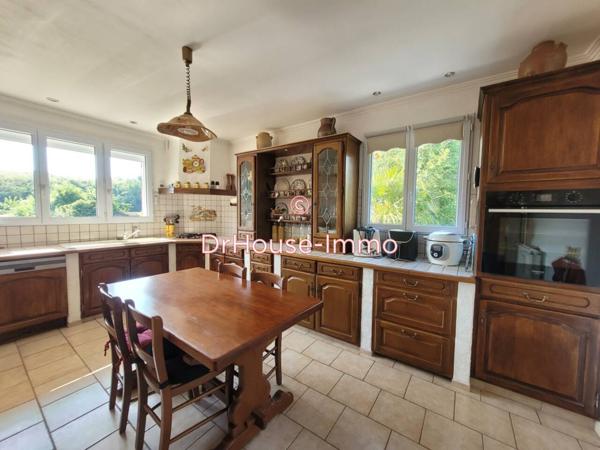 Maison à vendre 10 pièces de 245 m²