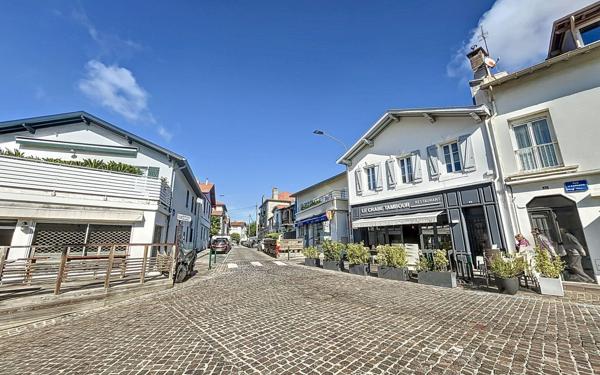 Appartement à vendre    3 pièces • 75,64 m2 Biarritz