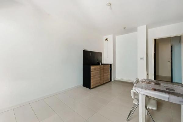 Appartement à vendre 1 pièce 24m² Nice (06300)