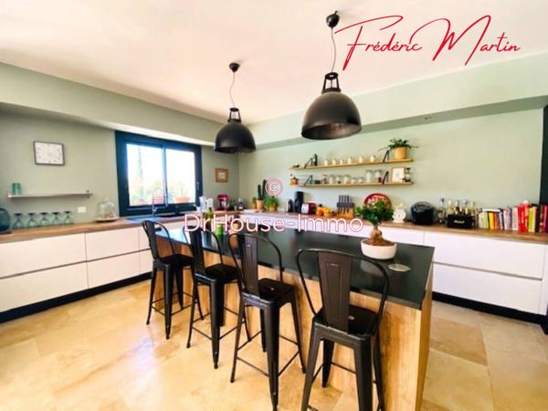 Maison à vendre 11 pièces de 360 m²