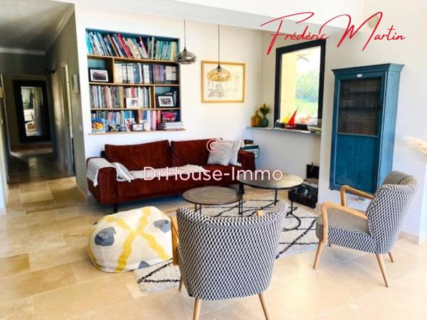 Maison à vendre 11 pièces de 360 m²