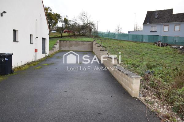 Local commercial récent, moderne, idéalement agencé.