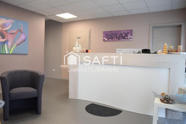 Local commercial récent, moderne, idéalement agencé.