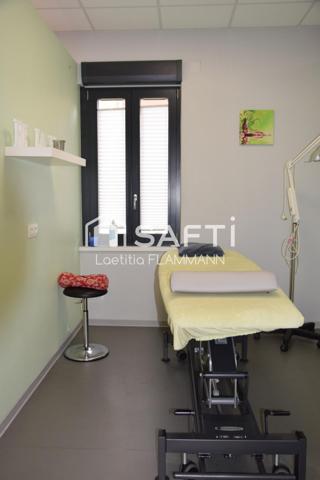 Local commercial récent, moderne, idéalement agencé.