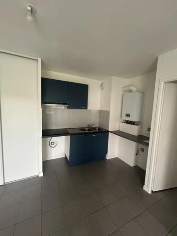 33450 MONTUSSAN - APPARTEMENT T3 AVEC BALCON ET PARKING