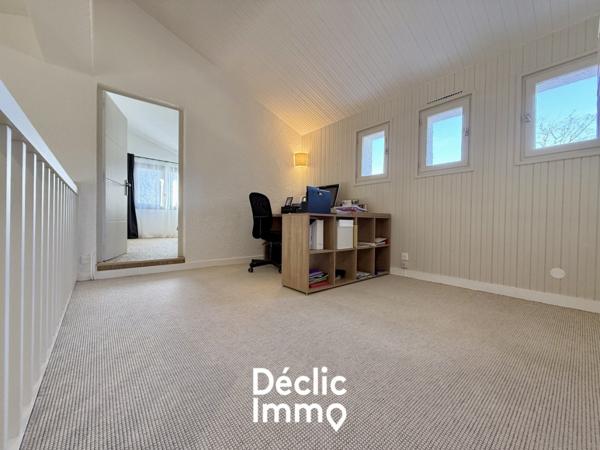 Vente maison individuelle Saint martin la pallu, 176m² 1372m² 7 pièces 390 000€