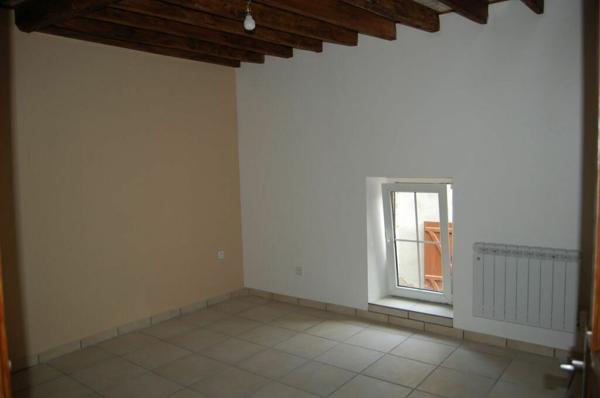 Appartement à louer    3 pièces •    Sancerre